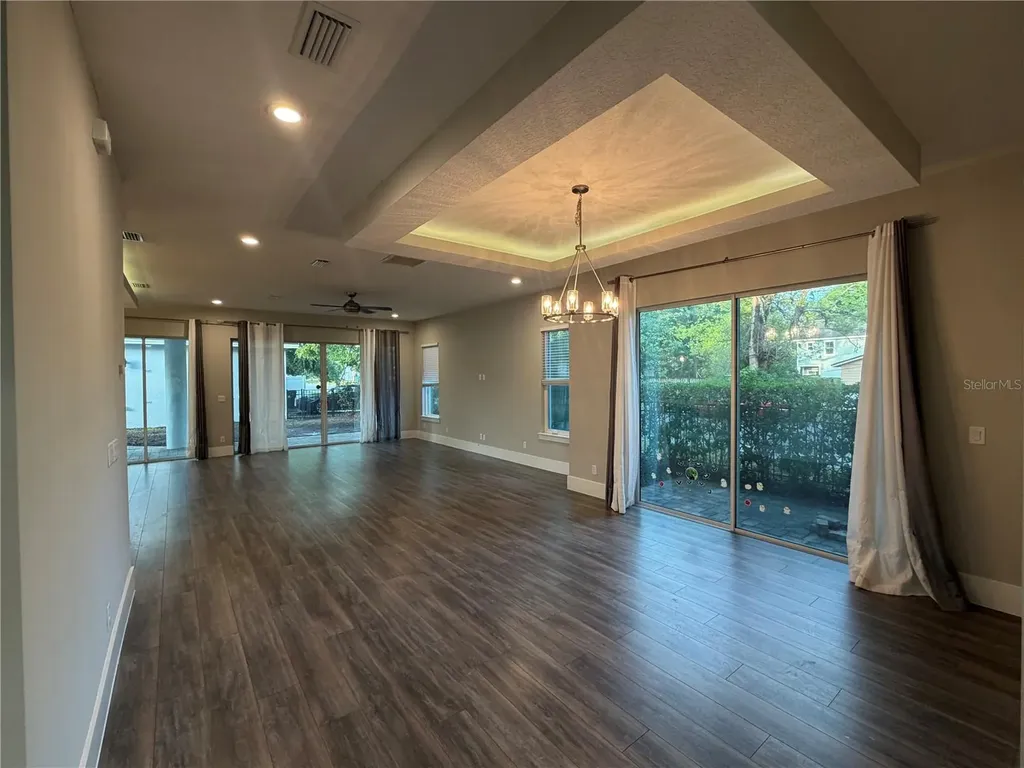 200 E Grant Street Orlando FL 32806