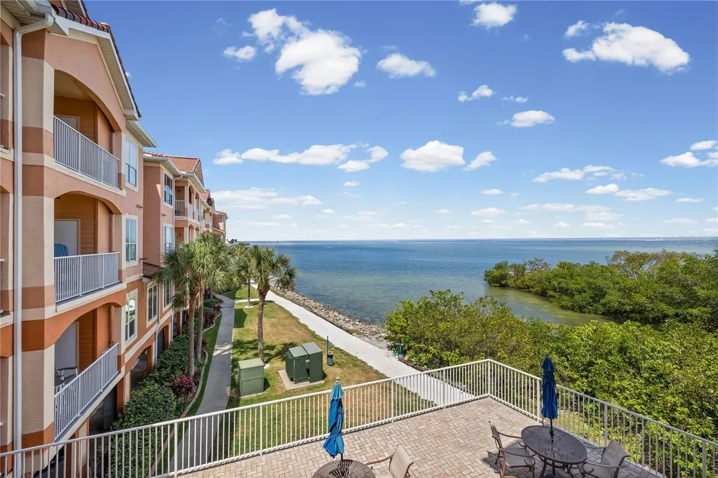 5000 Culbreath Key Way Tampa FL 33611