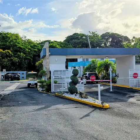 Calle Bromelia Calle Bromelia Carolina PR 00987