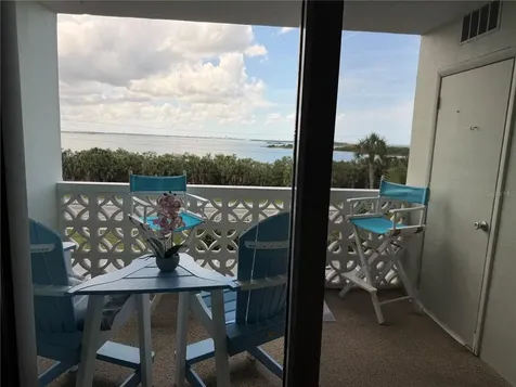 9 Forbes Place Dunedin FL 34698