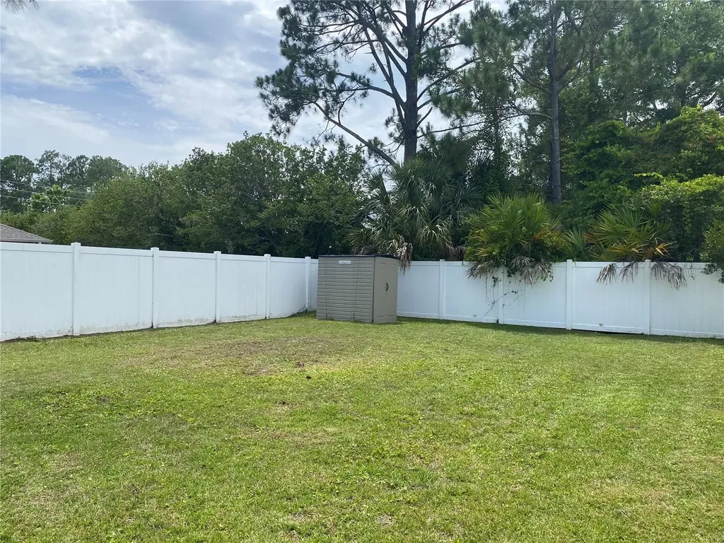 8 Renworth Palm Coast FL 32164