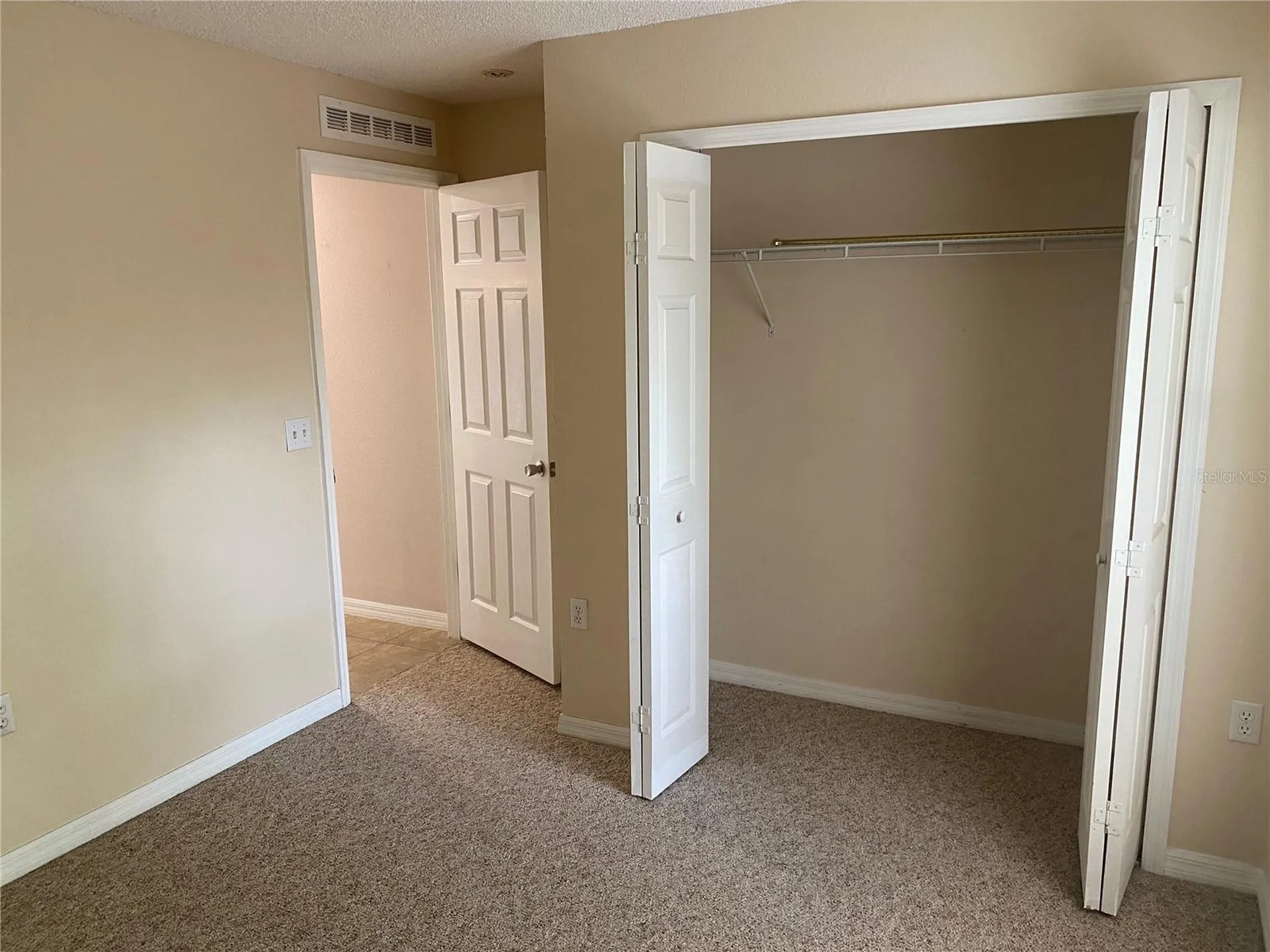 8 Renworth Palm Coast FL 32164
