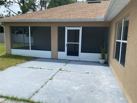 8 Renworth Palm Coast FL 32164