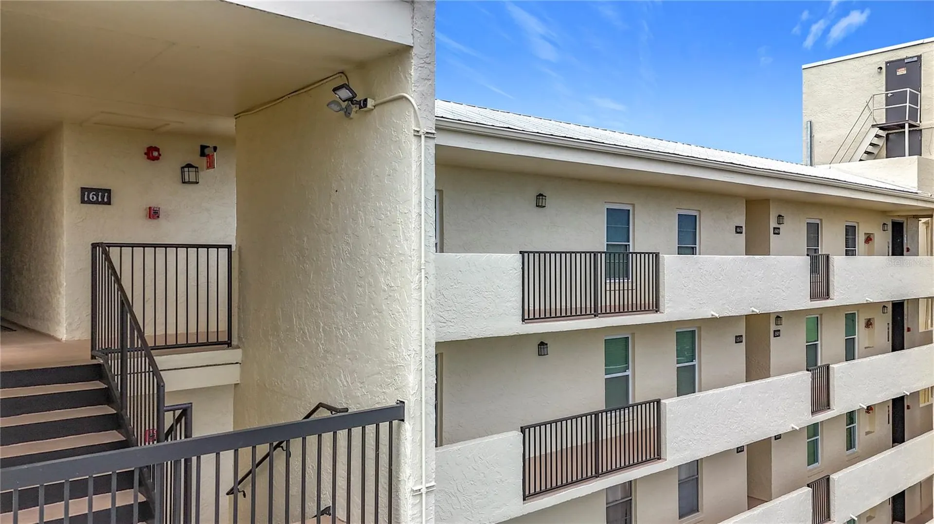 225 Country Club Drive Largo FL 33771