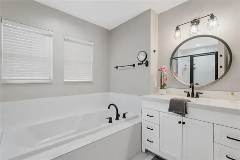 2852 Bayshore Trails Drive Tampa FL 33611