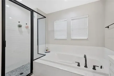 2852 Bayshore Trails Drive Tampa FL 33611