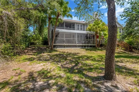 2852 Bayshore Trails Drive Tampa FL 33611