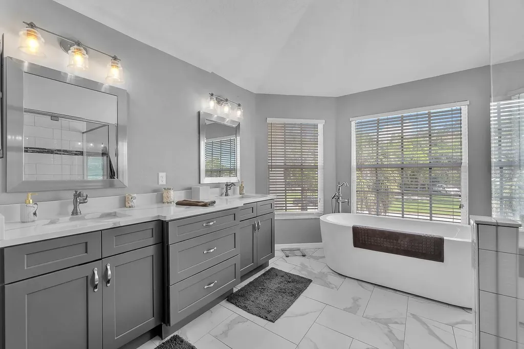 8805 Cross Landing Lane Riverview FL 33578