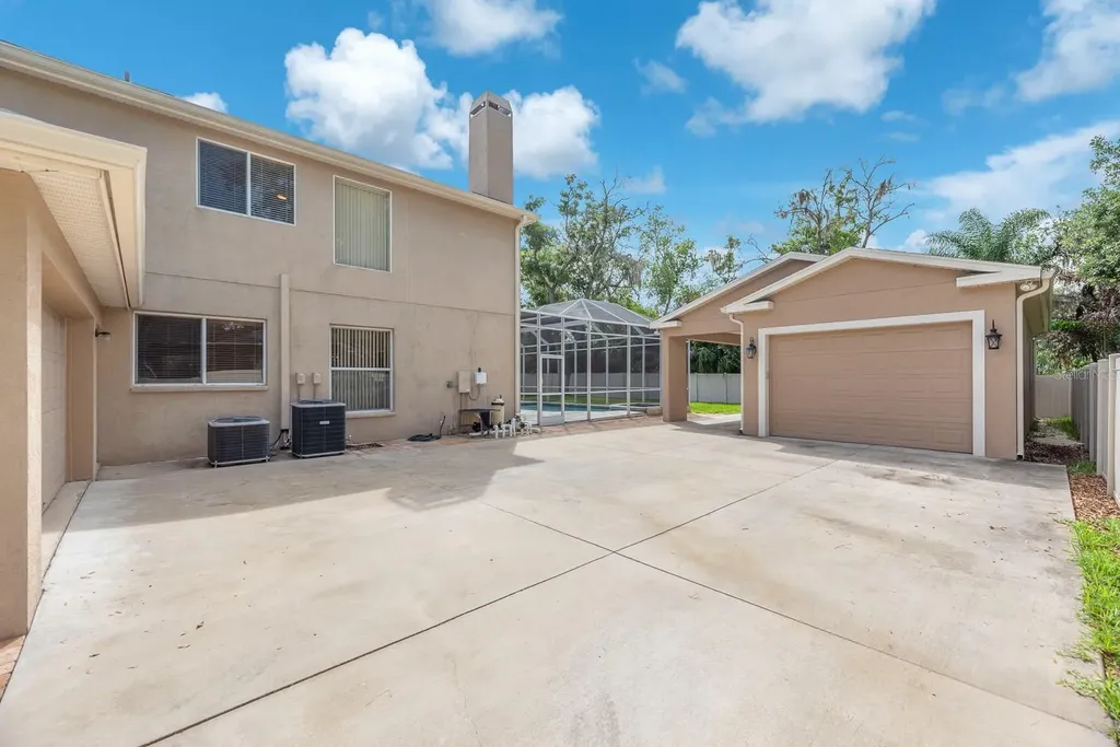 8805 Cross Landing Lane Riverview FL 33578