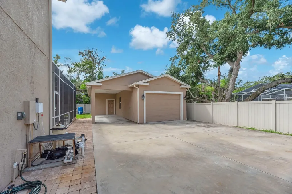 8805 Cross Landing Lane Riverview FL 33578