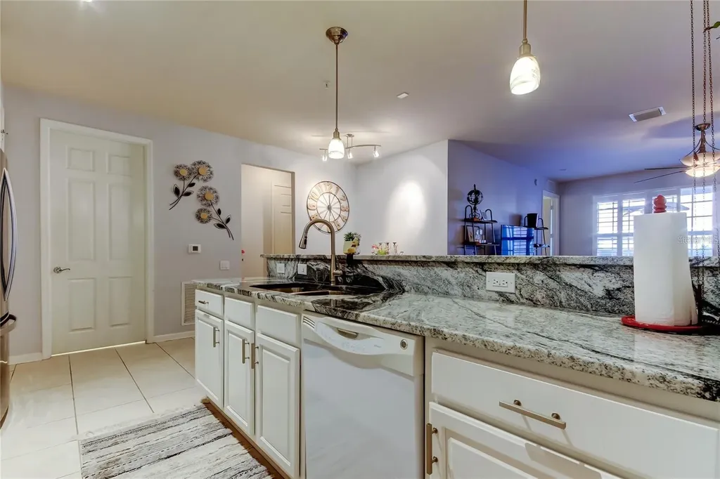 7903 Seminole Boulevard Seminole FL 33772
