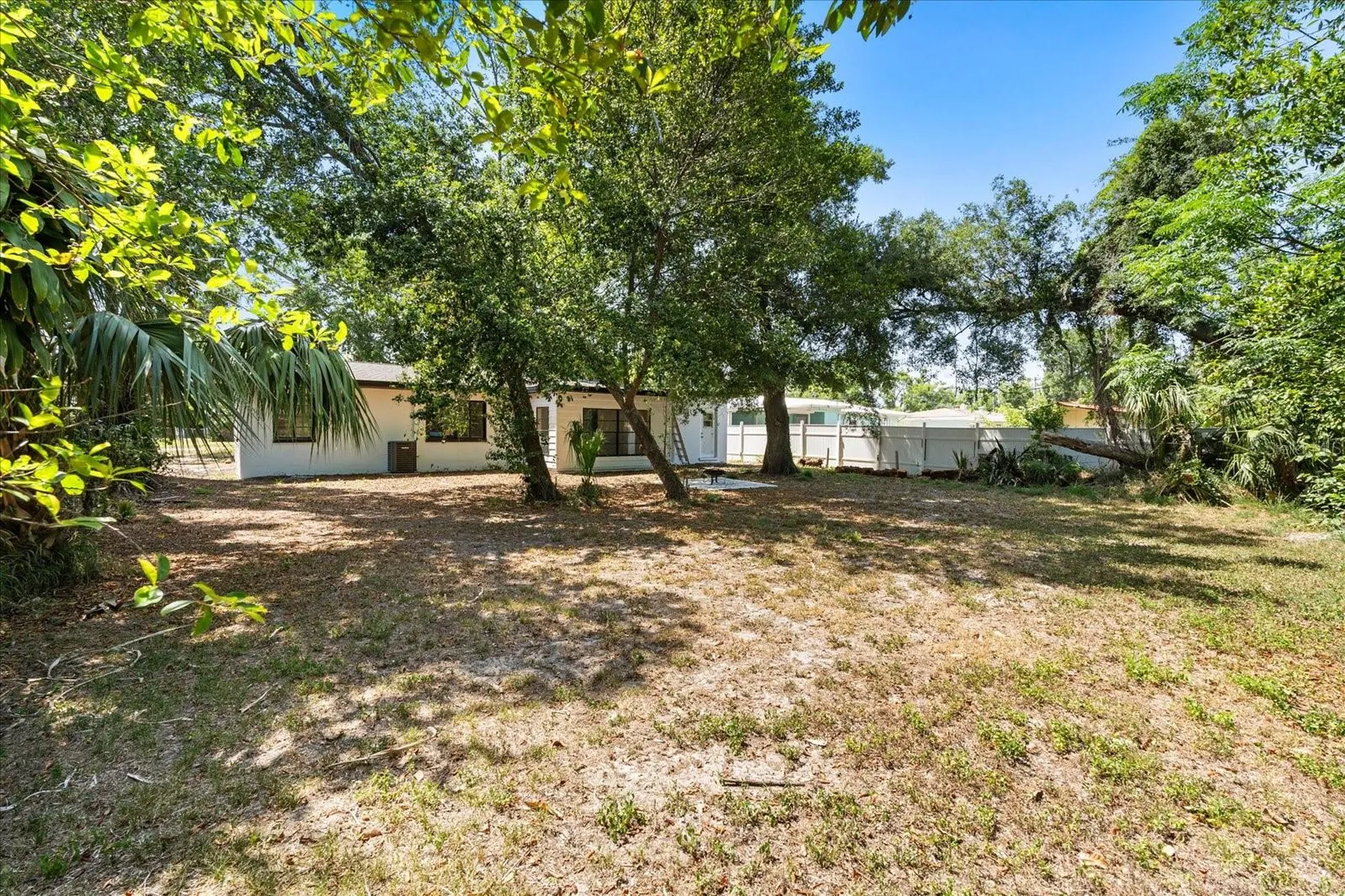 2014 10th Street NW Winter Haven FL 33881