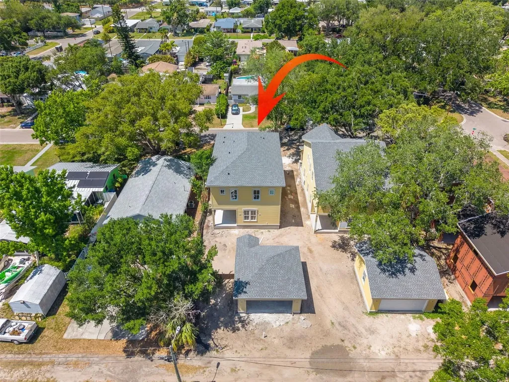 5326 7th Avenue N St Petersburg FL 33710
