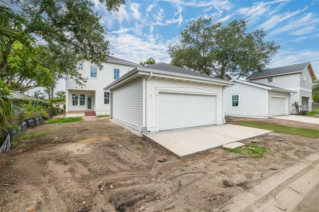 5326 7th Avenue N St Petersburg FL 33710