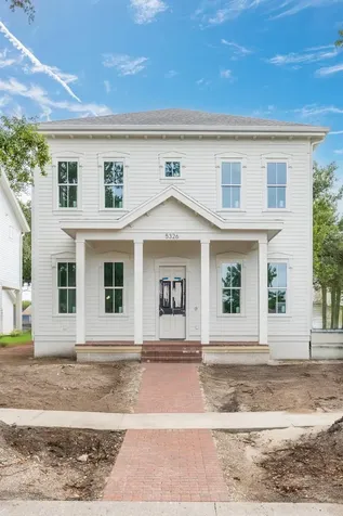 5326 7th Avenue N St Petersburg FL 33710