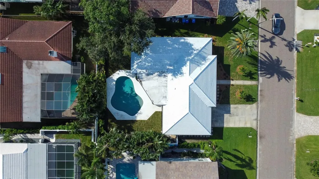 5853 Leeland Street S St Petersburg FL 33715