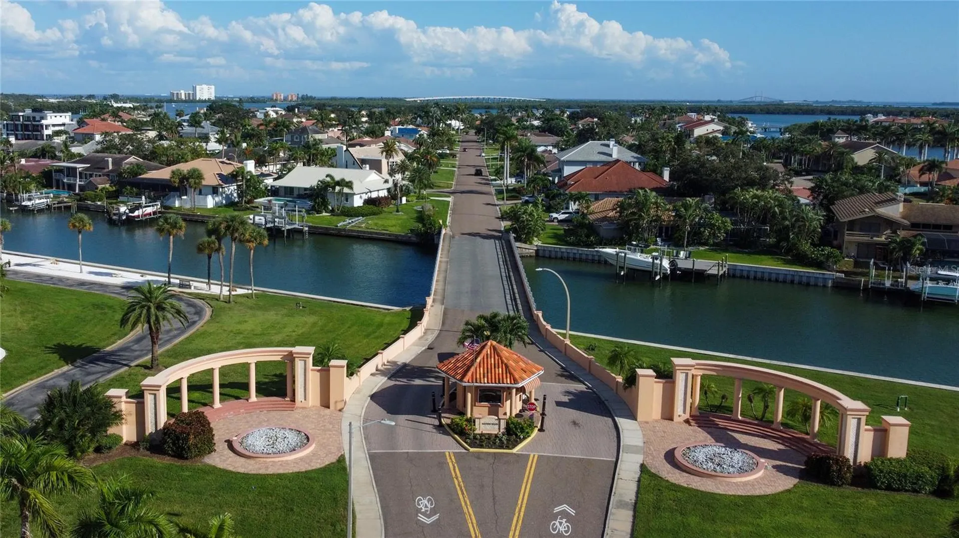 5853 Leeland Street S St Petersburg FL 33715