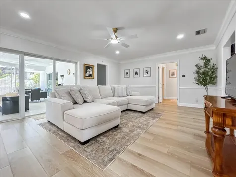 5853 Leeland Street S St Petersburg FL 33715