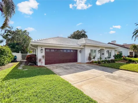 5853 Leeland Street S St Petersburg FL 33715