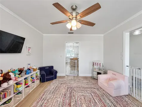5853 Leeland Street S St Petersburg FL 33715