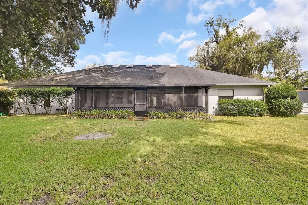 2465 Royal Road Deland FL 32724