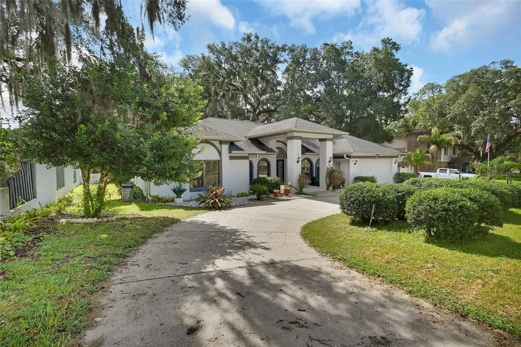 2465 Royal Road Deland FL 32724