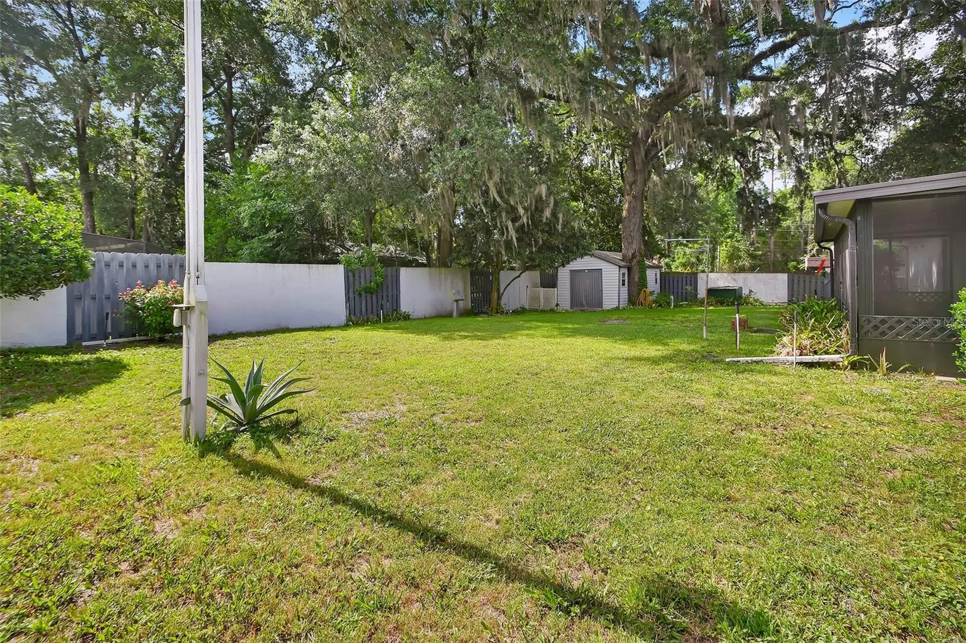 2465 Royal Road Deland FL 32724