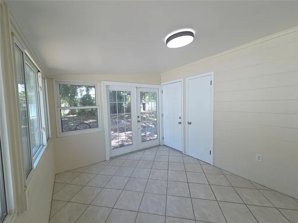 419 32nd Avenue E Bradenton FL 34208