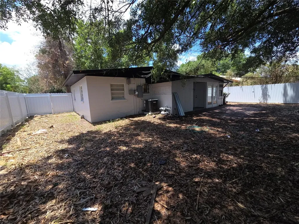 419 32nd Avenue E Bradenton FL 34208