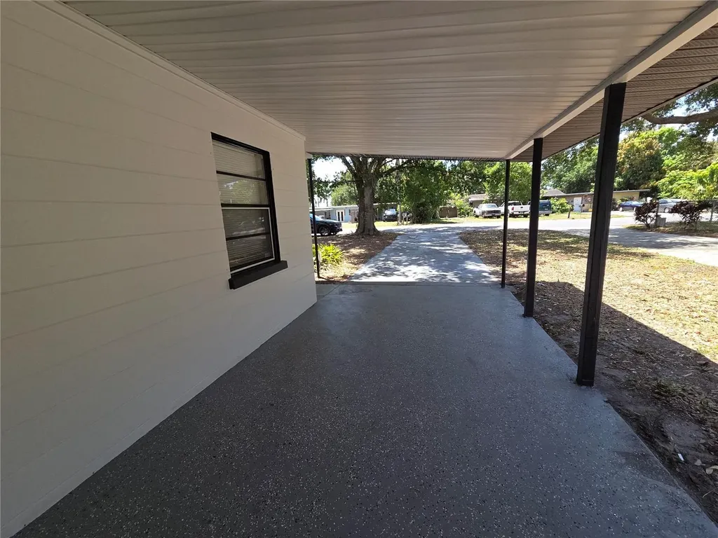 419 32nd Avenue E Bradenton FL 34208