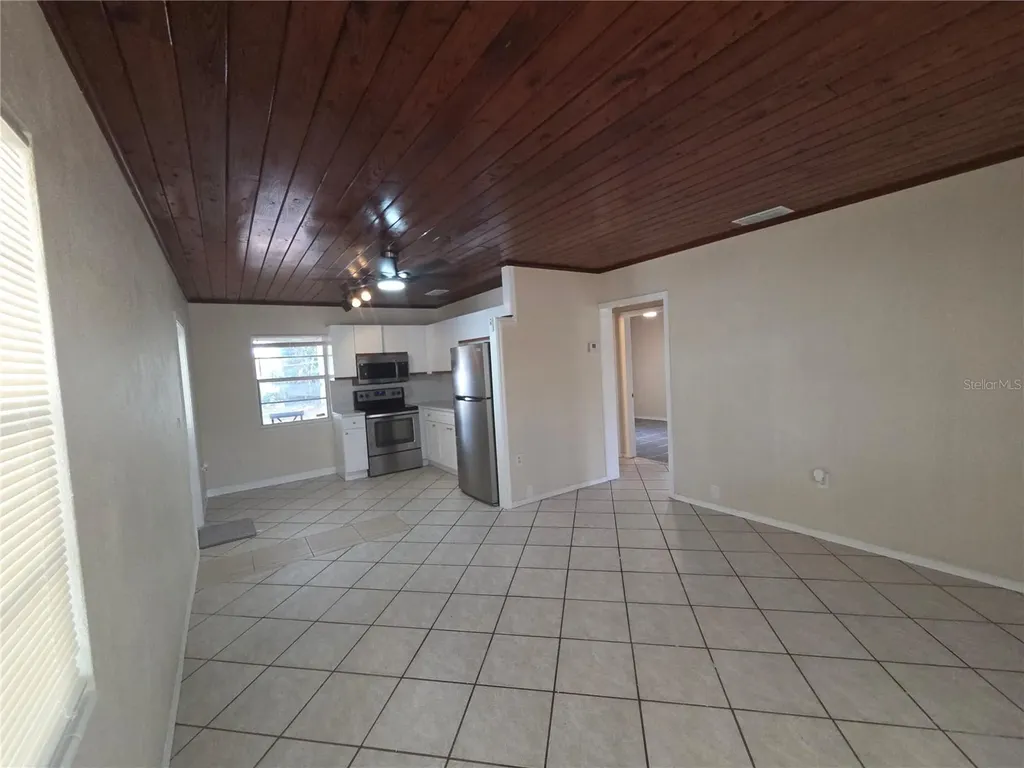 419 32nd Avenue E Bradenton FL 34208
