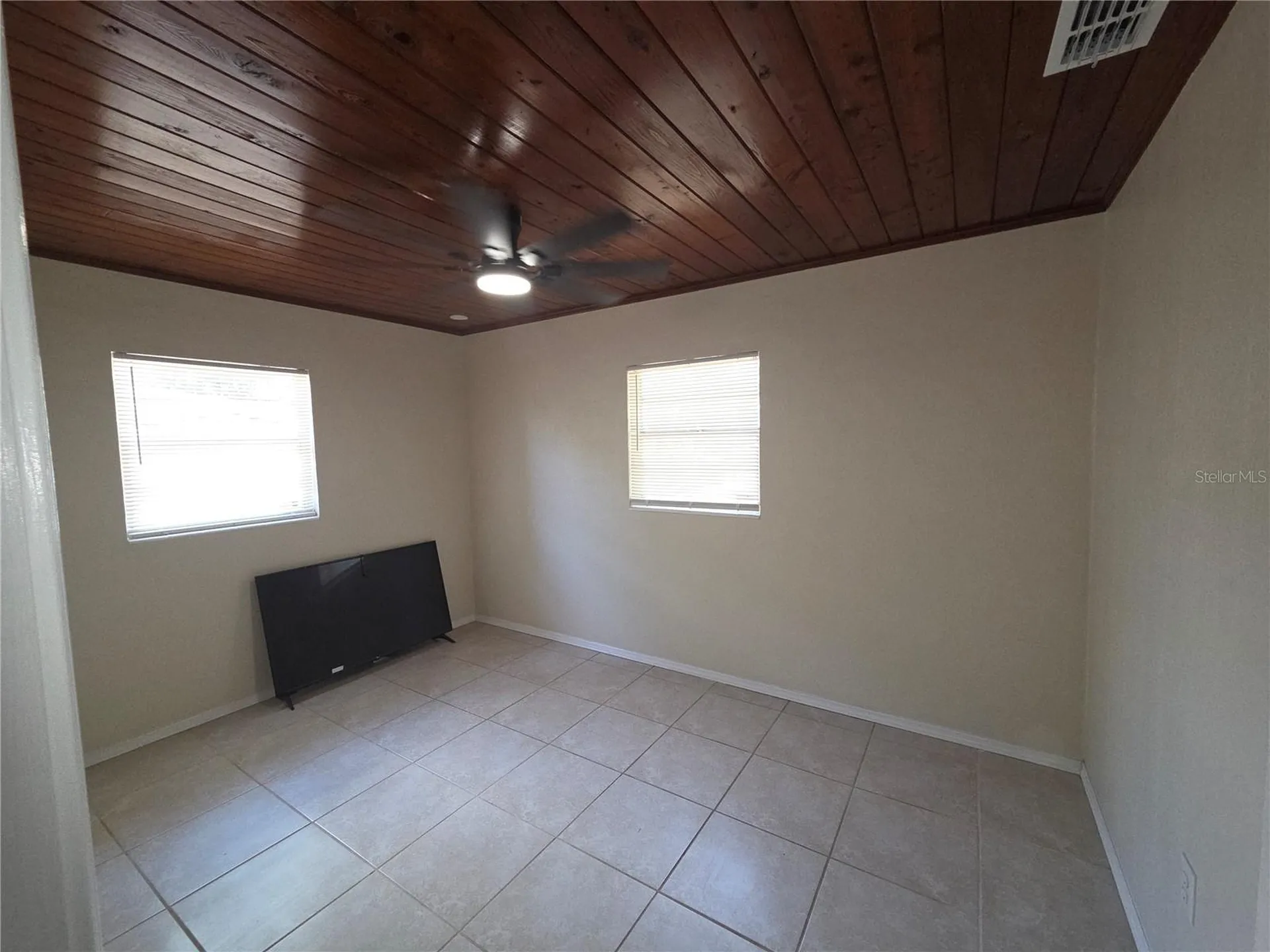 419 32nd Avenue E Bradenton FL 34208