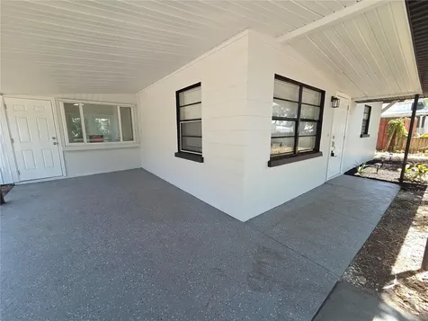 419 32nd Avenue E Bradenton FL 34208