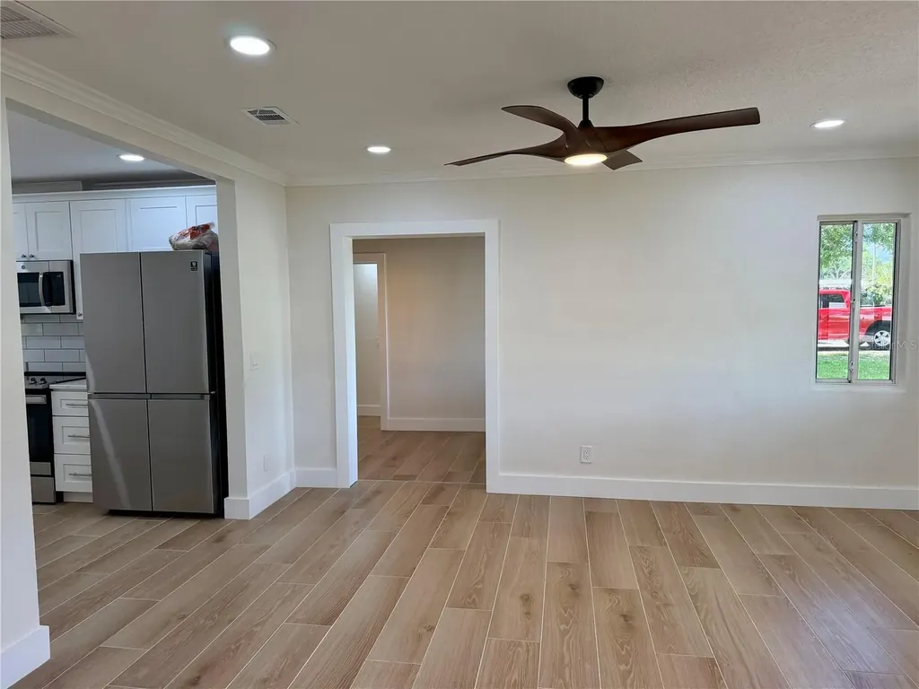 301 S Seminole Avenue Minneola FL 34715