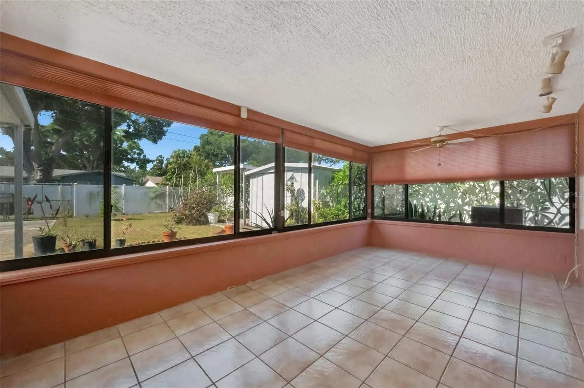 5630 13th Avenue N St Petersburg FL 33710
