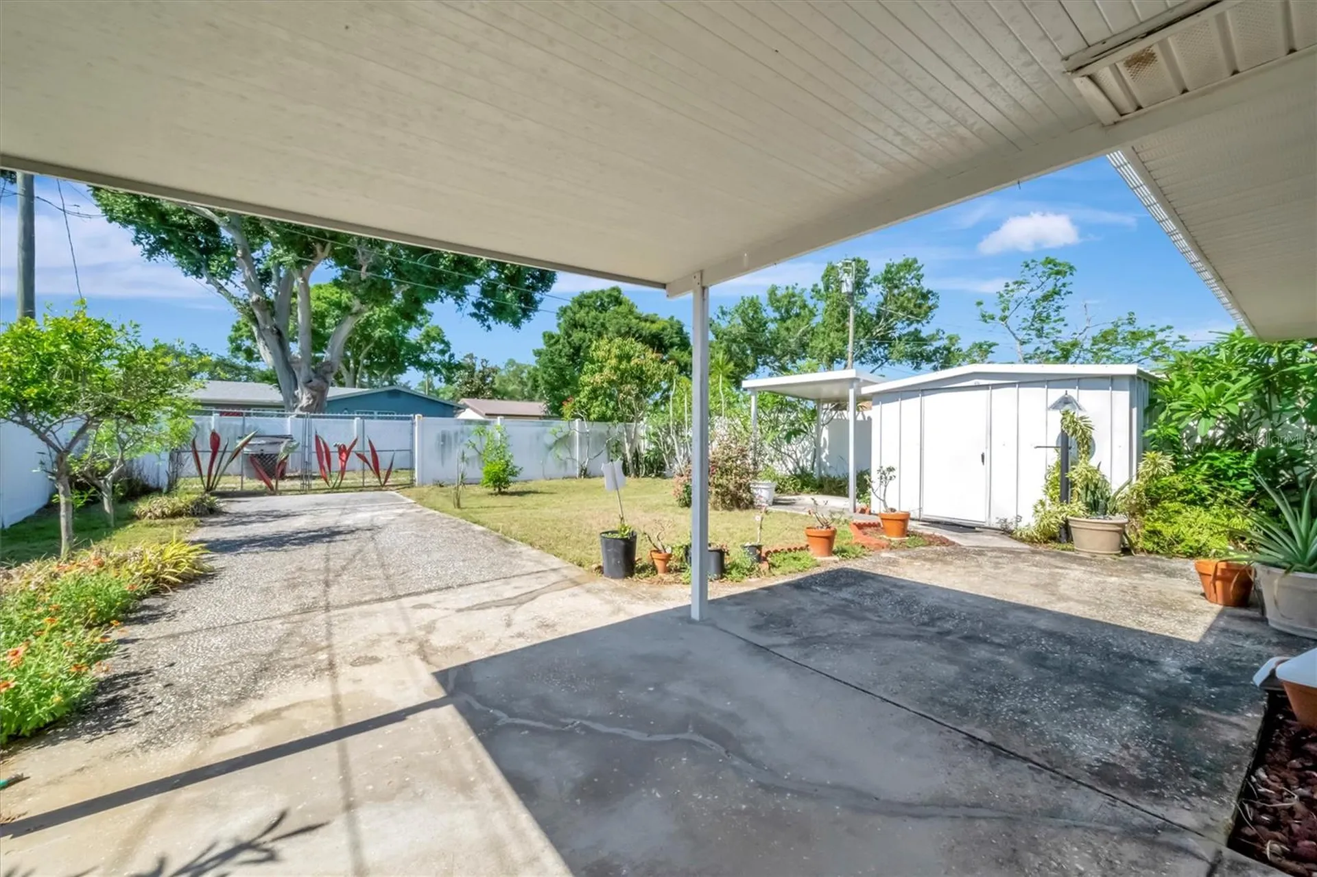 5630 13th Avenue N St Petersburg FL 33710