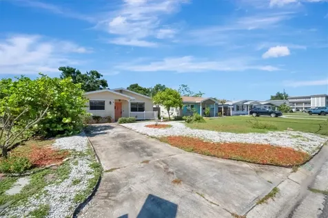 5630 13th Avenue N St Petersburg FL 33710