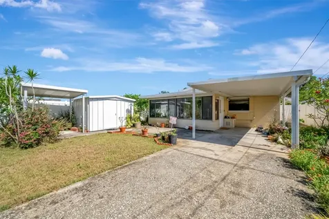 5630 13th Avenue N St Petersburg FL 33710