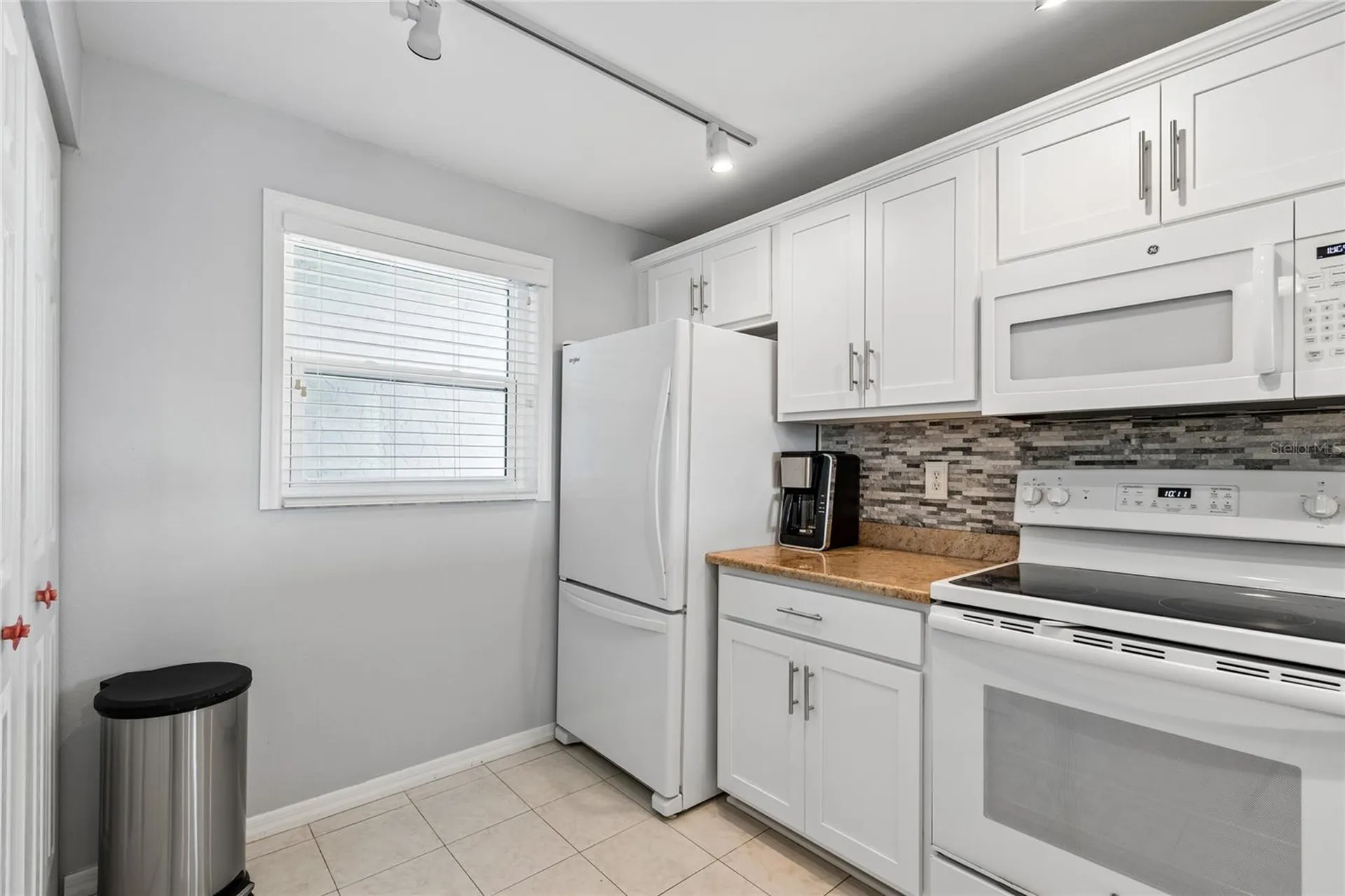 719 Pinellas Bayway S St Petersburg FL 33715