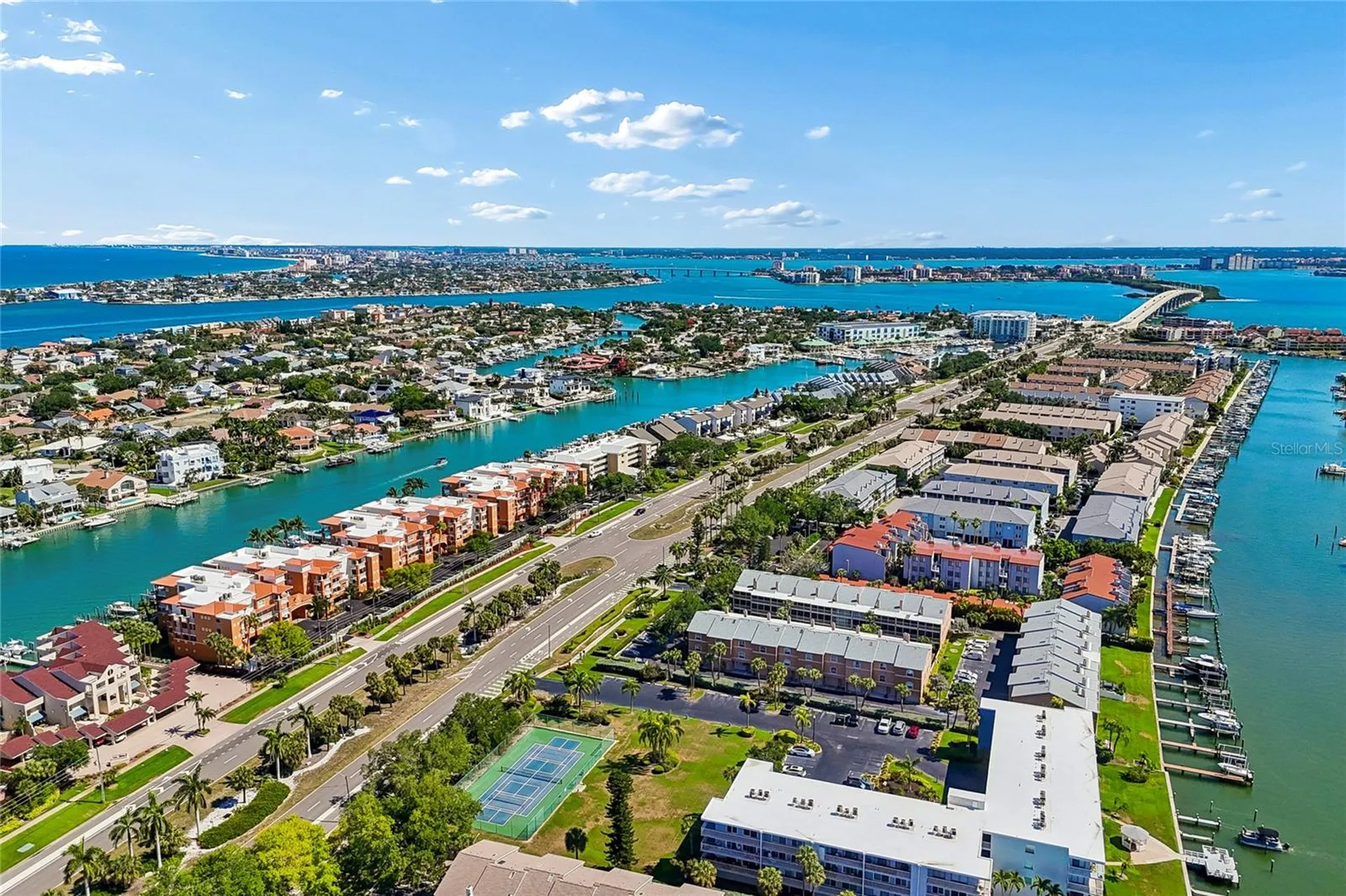 719 Pinellas Bayway S St Petersburg FL 33715