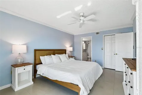 719 Pinellas Bayway S St Petersburg FL 33715
