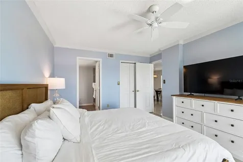 719 Pinellas Bayway S St Petersburg FL 33715