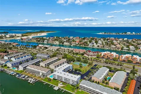 719 Pinellas Bayway S St Petersburg FL 33715