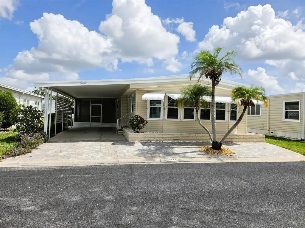 3227 Bayberry Terrace Sarasota FL 34237