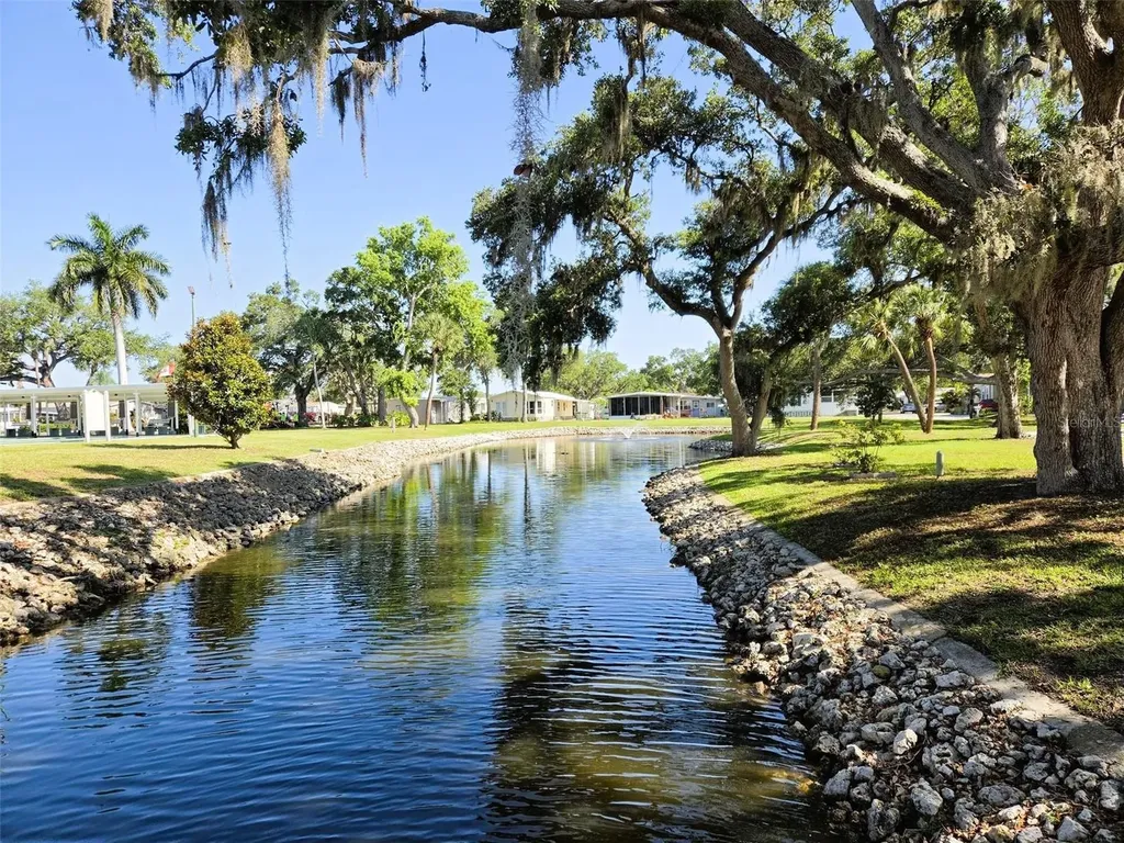 3227 Bayberry Terrace Sarasota FL 34237