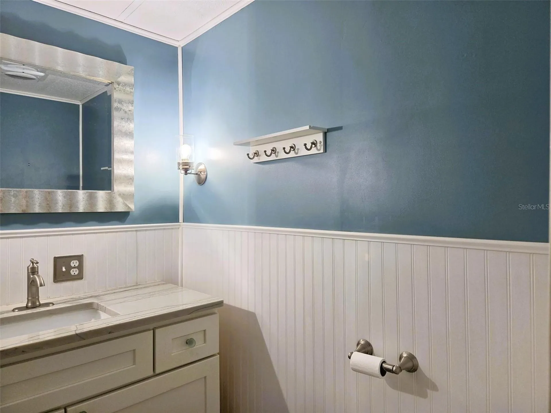 3227 Bayberry Terrace Sarasota FL 34237