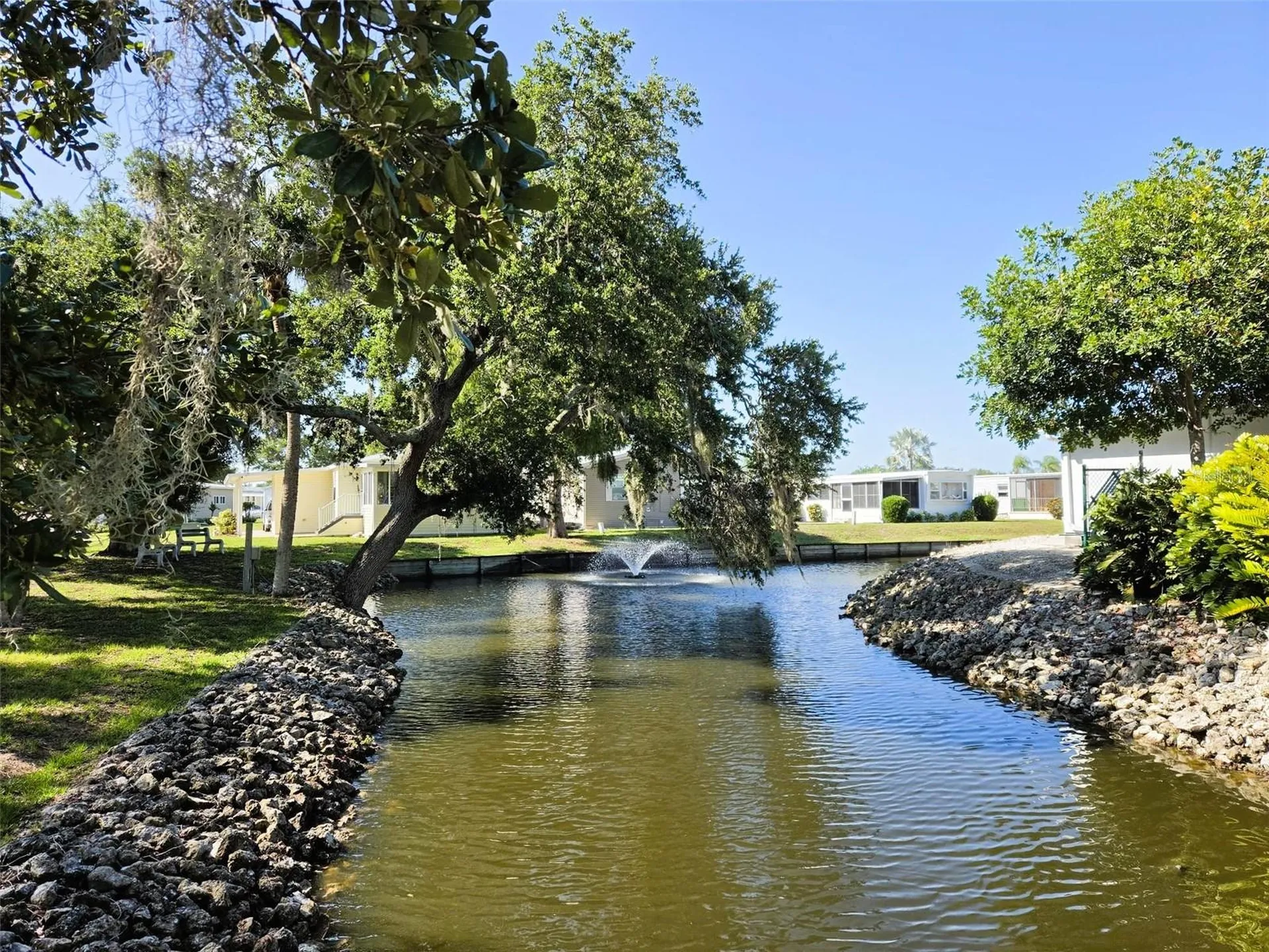 3227 Bayberry Terrace Sarasota FL 34237