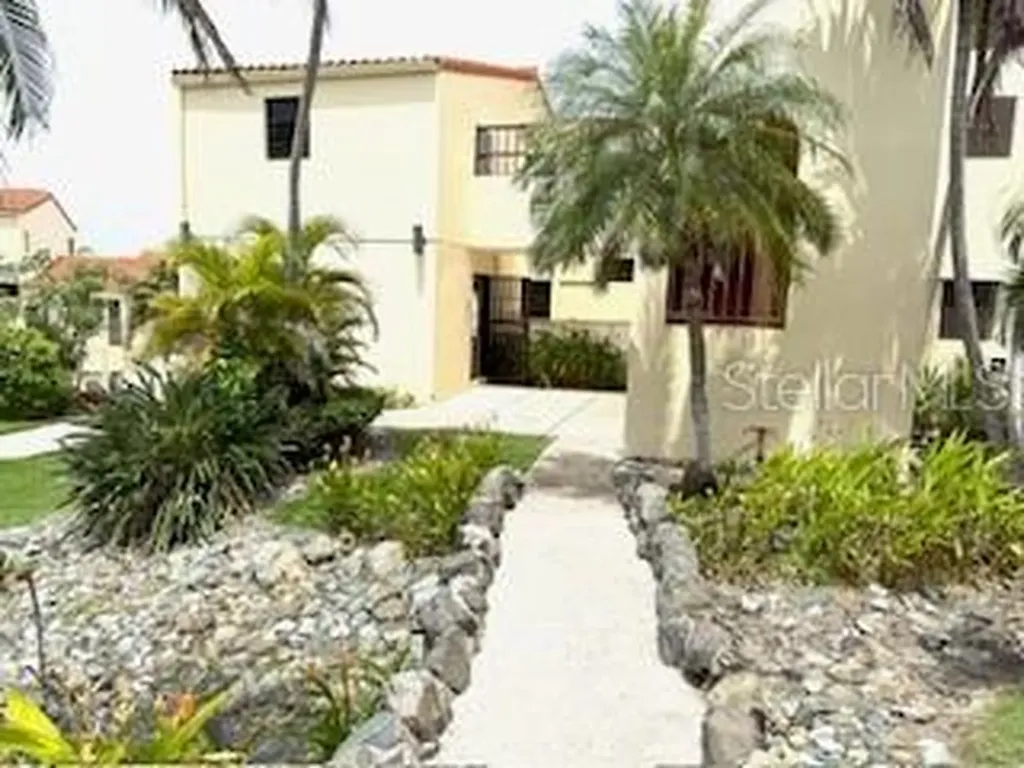 100 Candelero Drive Montesol Humacao PR 00791