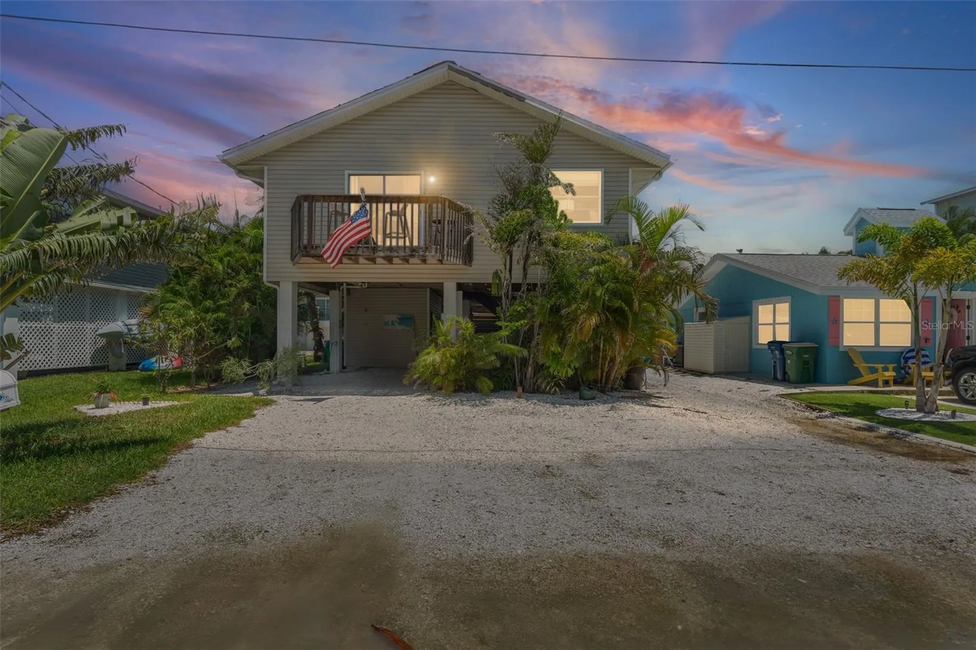 2517 Avenue C Bradenton Beach FL 34217