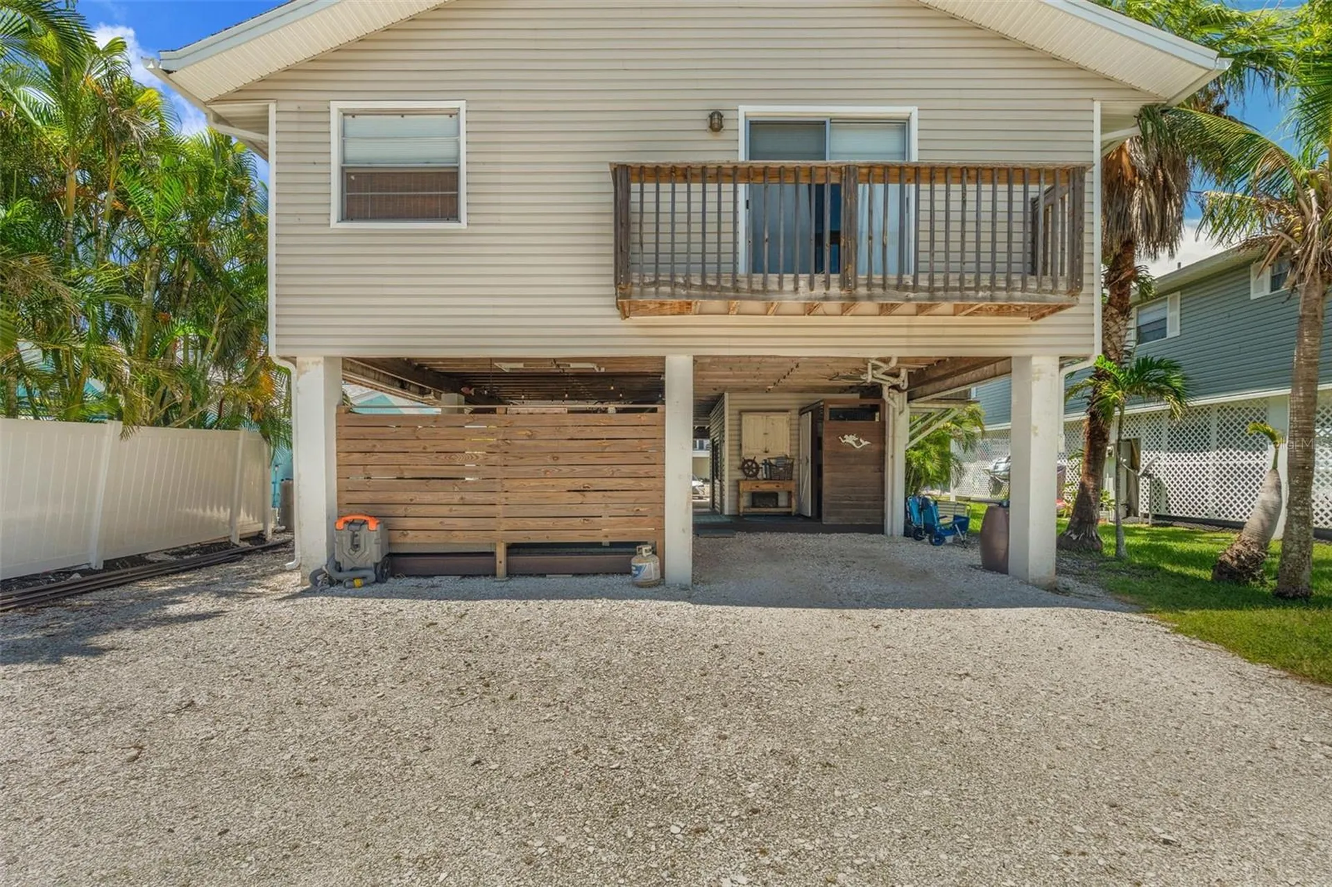 2517 Avenue C Bradenton Beach FL 34217
